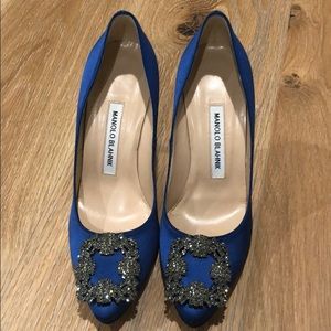 Manolo blahnik hangisi 105mm satin pump